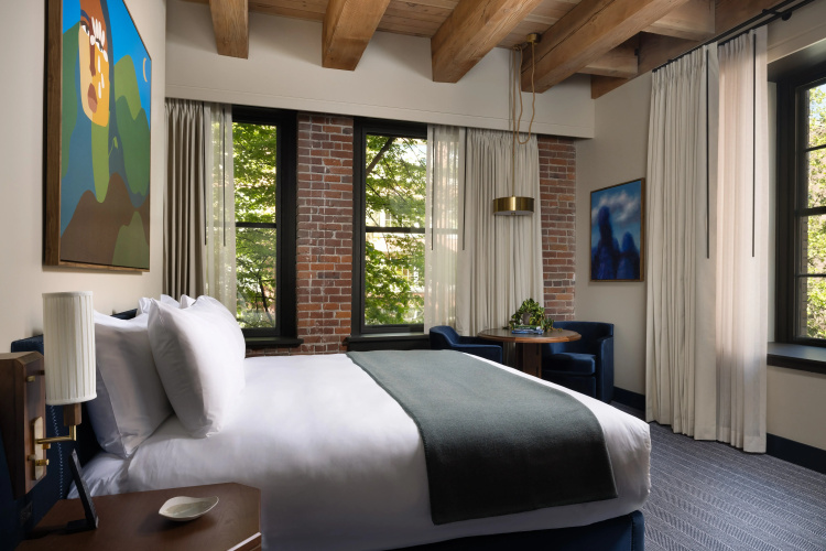 Populus Seattle