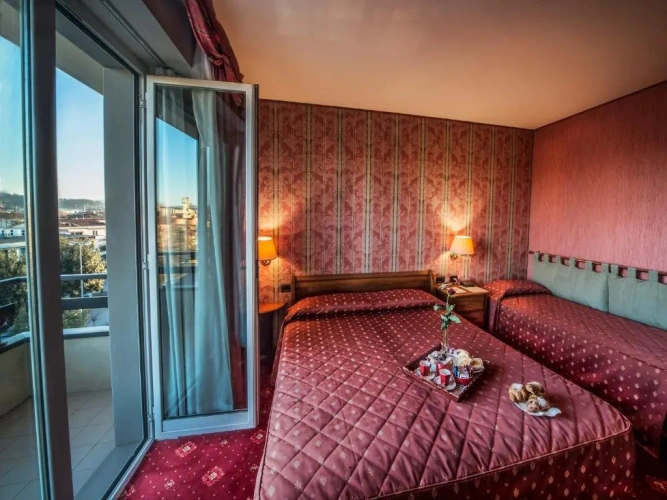 Triple room