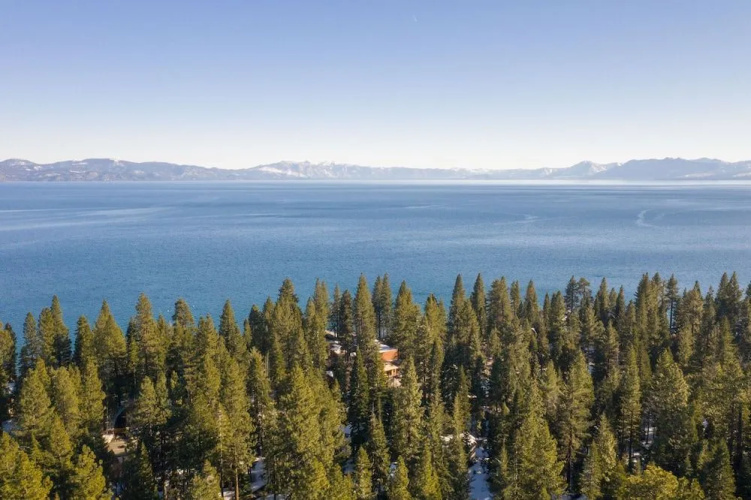 Aster By Avantstay Classic Kings Beach Cottage In The Of North Shore - Lake Tahoe