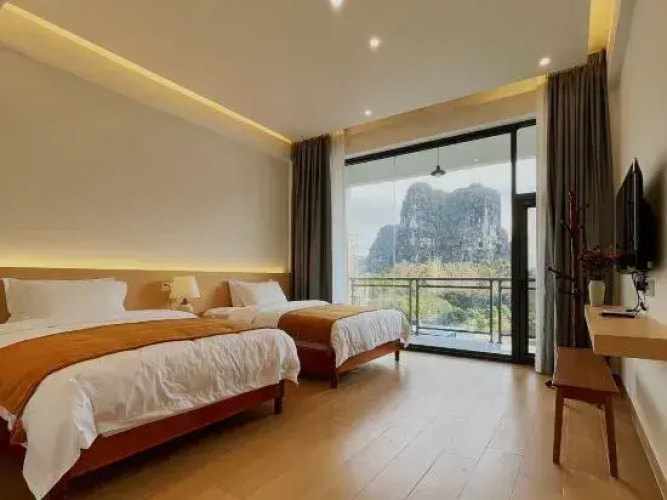 Yulong Bay B&B