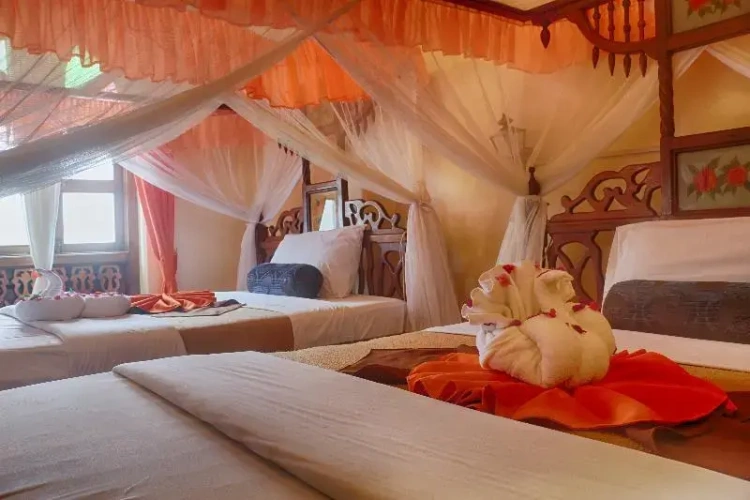 Standard Twin room with balcony