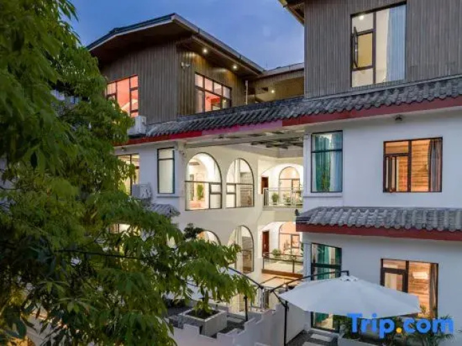 Dieshui Inn