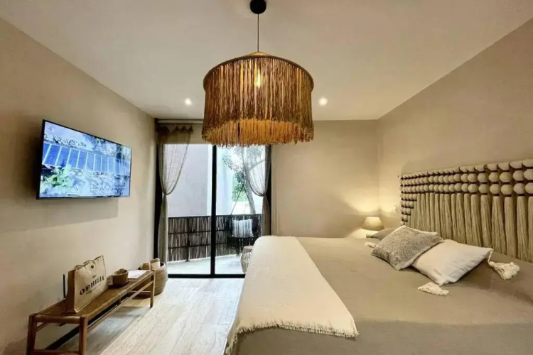 *Brand New Exclusive studio in a gated community *