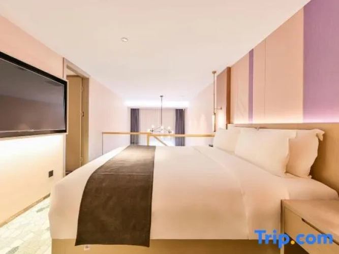 Deluxe Double Suite