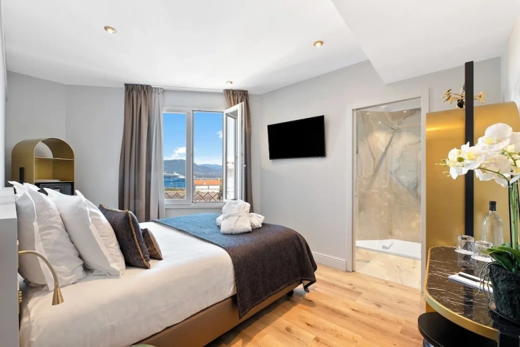 Standard Double room with sea view