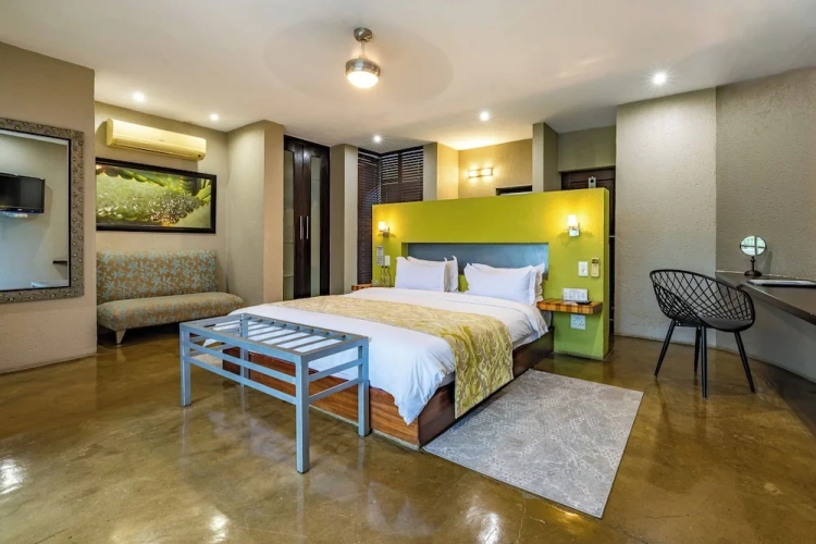 Executive room with balcony