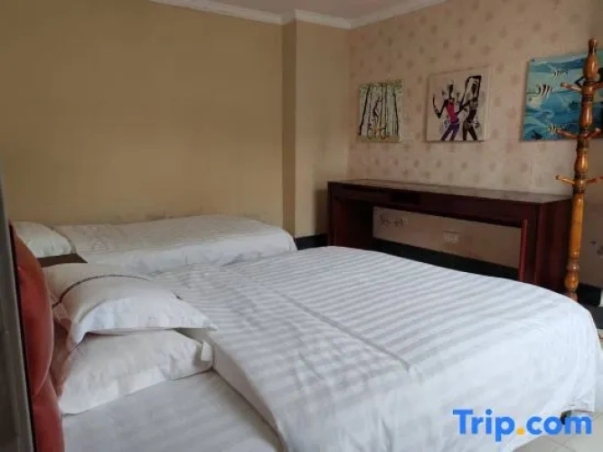Deluxe Double Suite