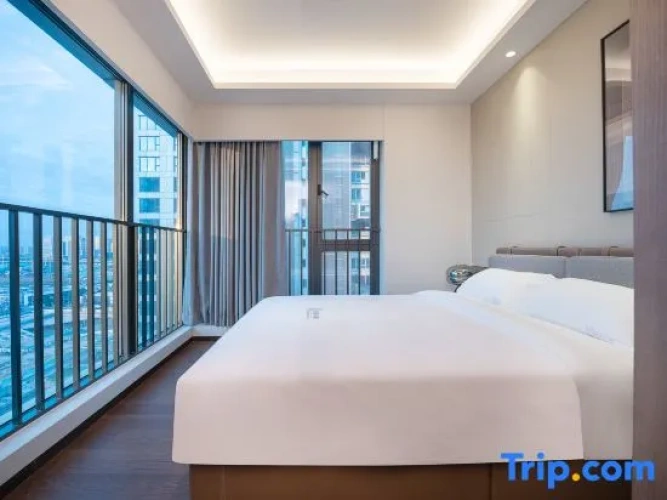2 Bedrooms Premier Suite with balcony