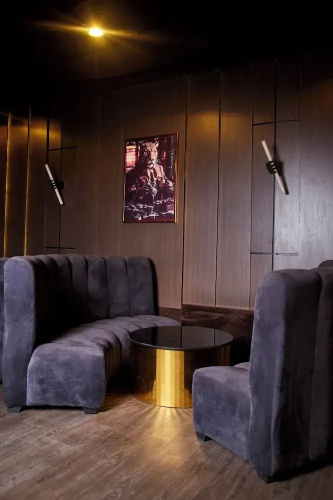 De Mipos Luxury Suites