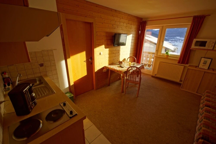 2 Bedrooms Comfort room