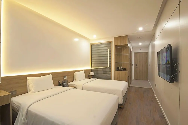 Luxury Double room with balcony and beachfront