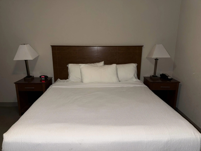 Super 8 by Wyndham Fort St. John BC