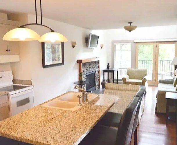 2 Bedrooms Standard Double Duplex room with lake view