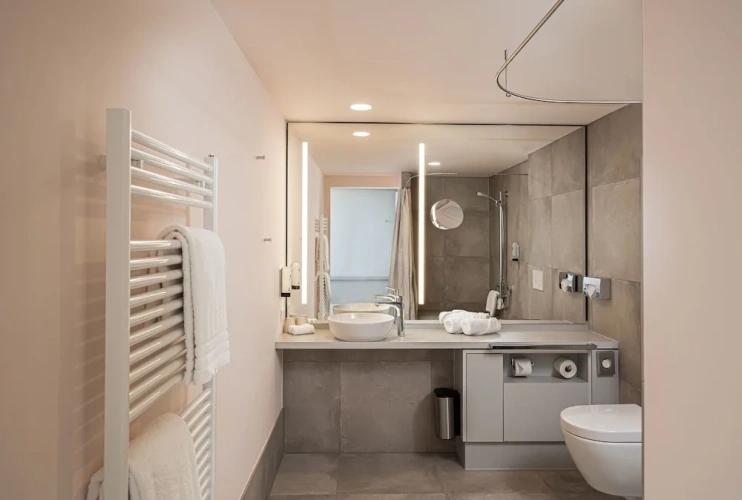 Comfort room