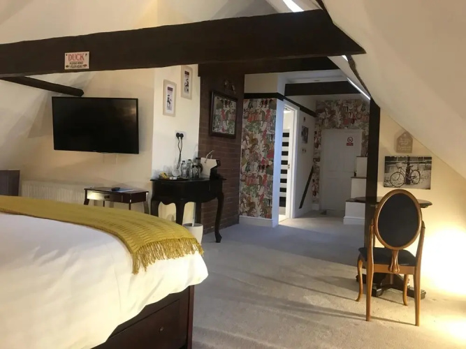 Swan Quay Inn