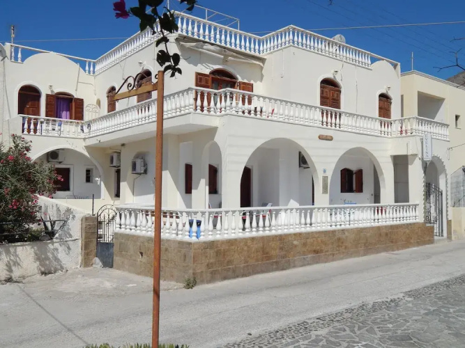 Evelina Pension - Santorini