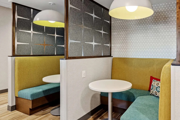 Hampton Inn & Suites Cincinnati West