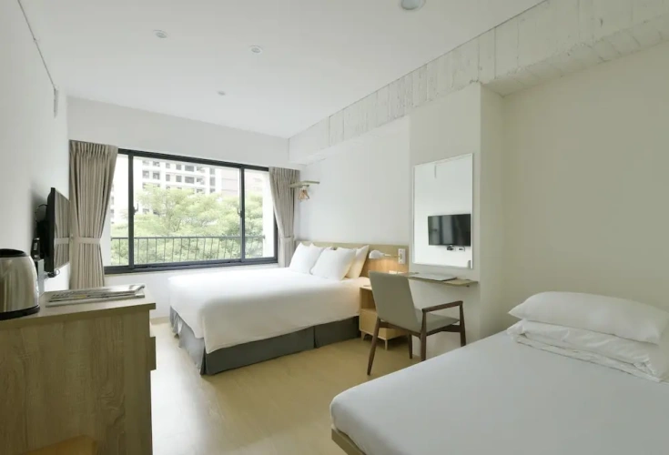 Standard Quadruple room