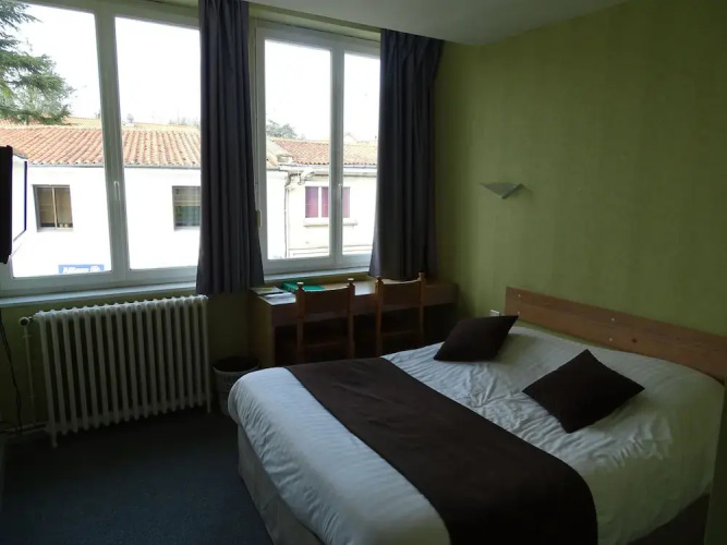 Hôtel Restaurant Le Cheval Blanc