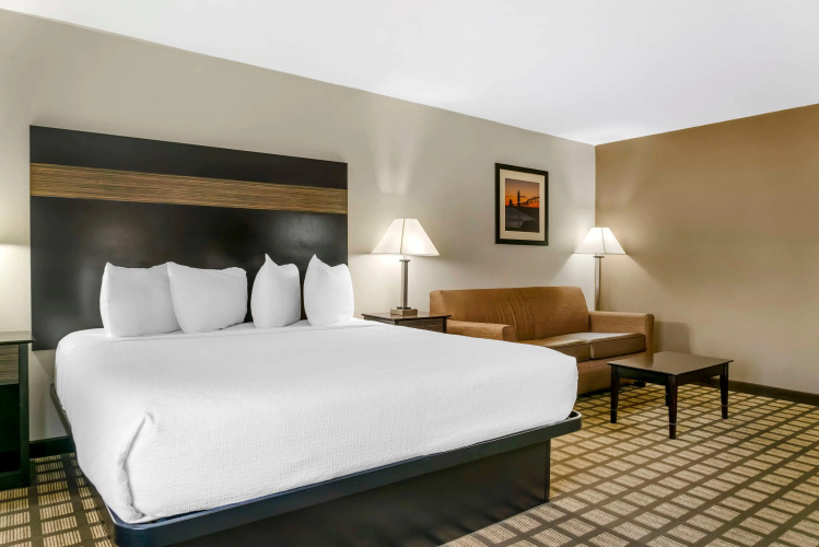 Best Western Beacon Inn