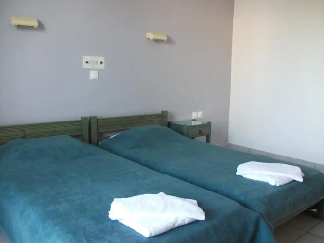 Julia Apartments