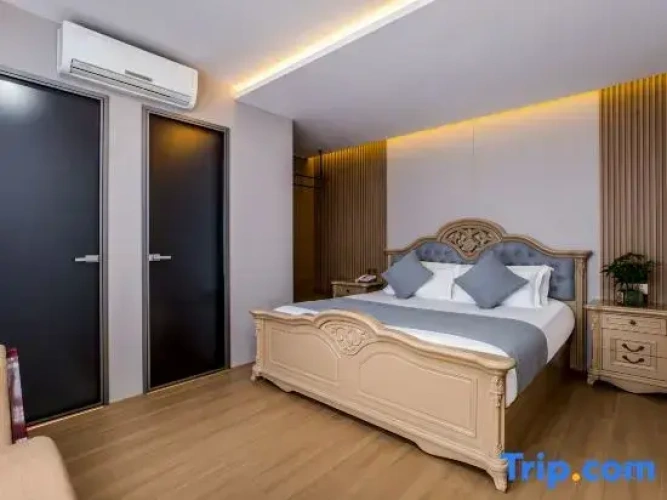 Twin Suite