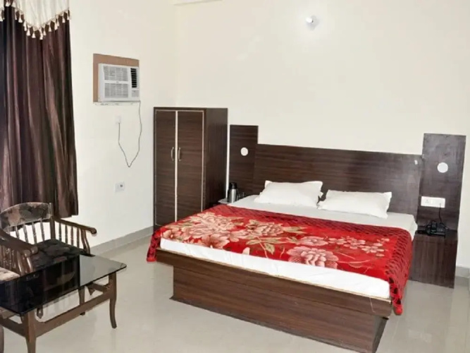 Hotel Devi Mahal by OYO Rooms
