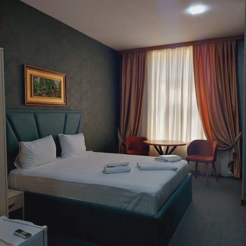 Comfort Double room with city view