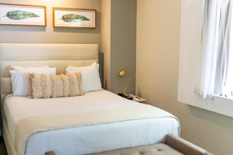 Crest Hotel Suites