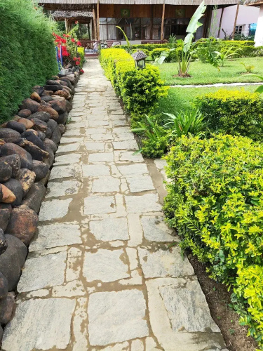 Analamazaotra Hotel