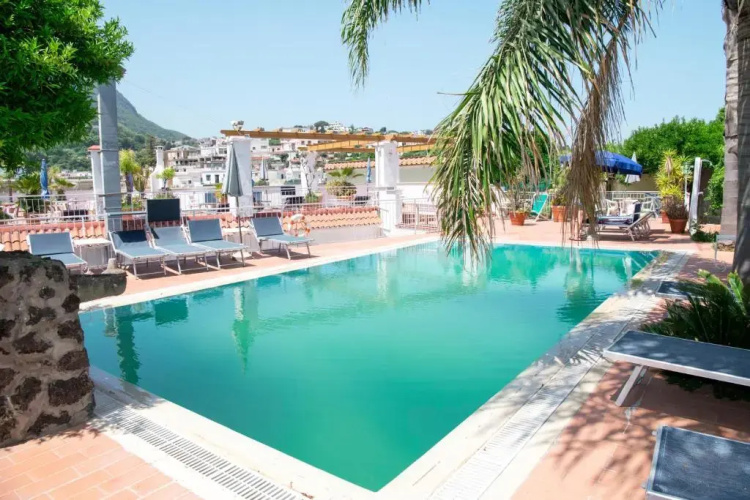 Hotel Candia
