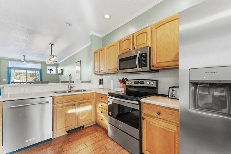 Saddle Ridge Townhomes #253 : 2