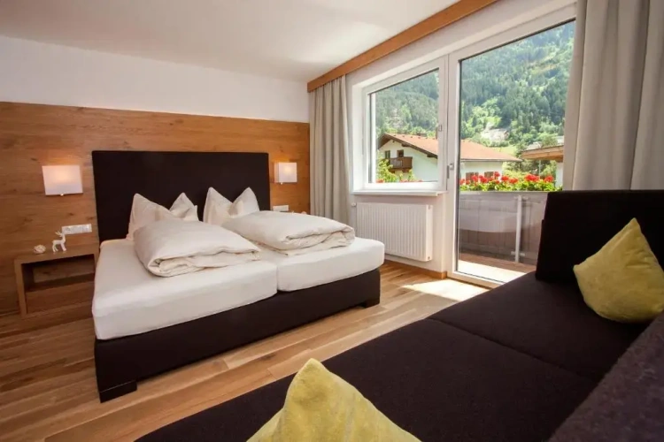 1 Bedroom Double Apartment with balcony
