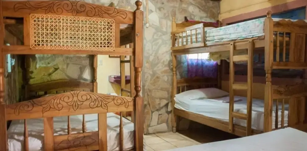 Hotel La Barca De Oro - Hostel