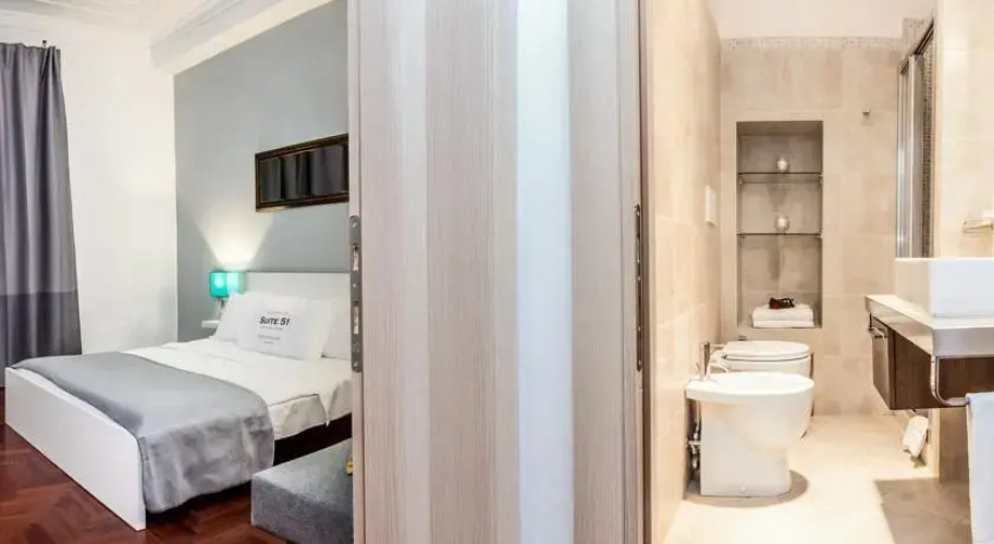YHR Suite 51