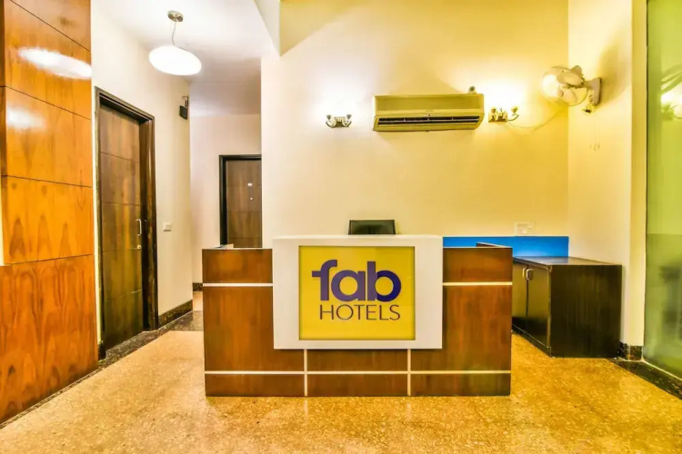 FabHotel GCR Sector 43