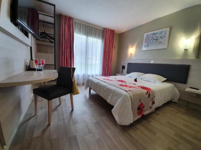 Standard Double room with garden view