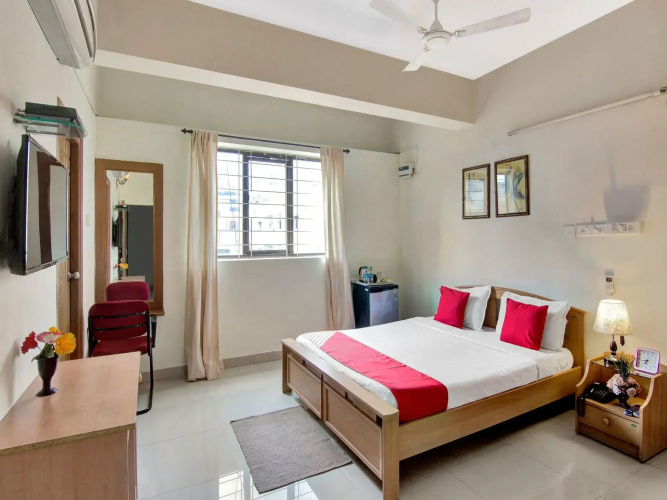 SilverKey 20008 Executive Stays Madhapur