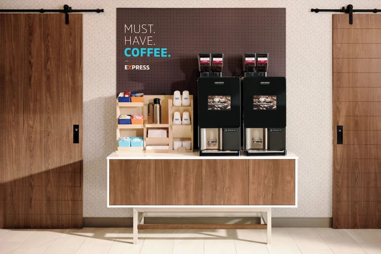 Holiday Inn Express & Suites Canton
