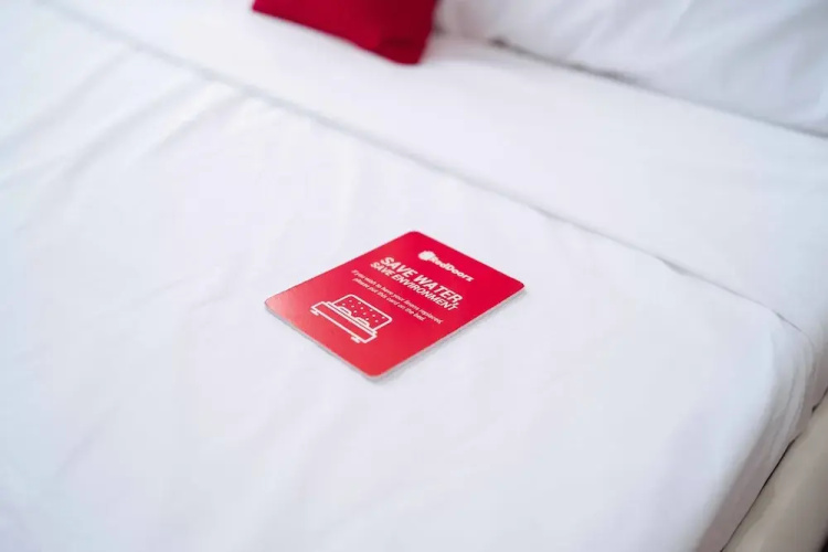 RedDoorz Premium @ Anuva Residences