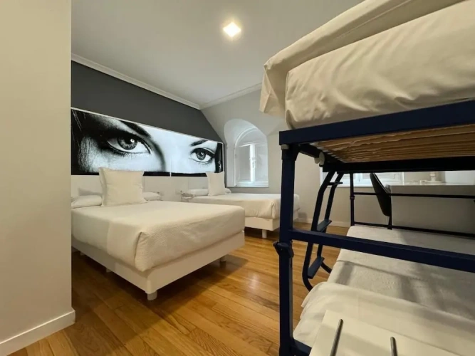Comfort Triple room with city view