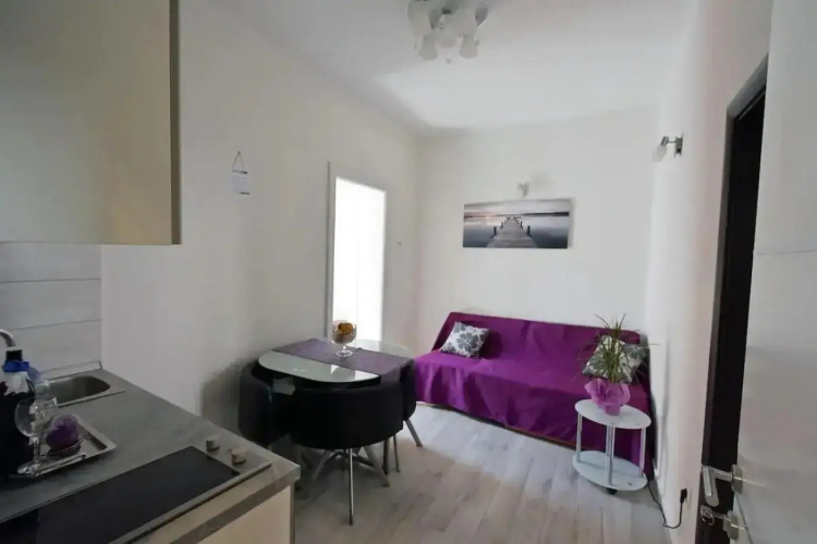 Apartments and rooms with WiFi Split - 18909