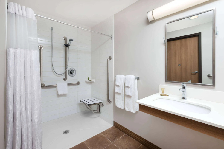 Microtel Inn & Suites by Wyndham Sudbury photo 8