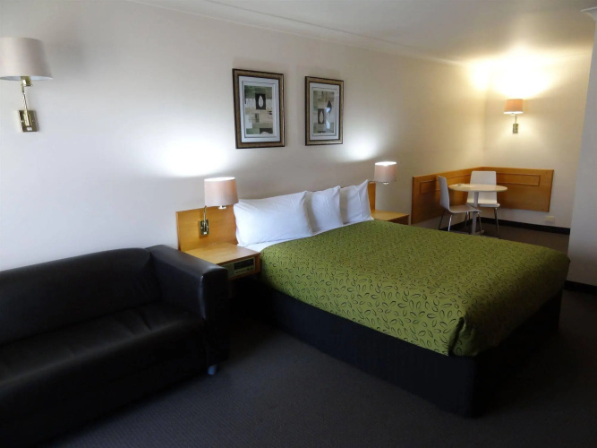 Hermitage Motor Inn