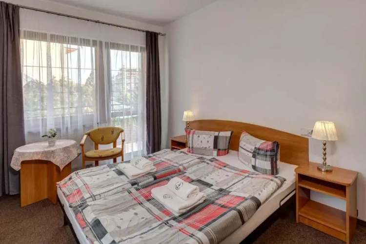2 Bedrooms Double Suite