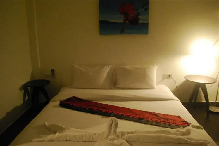 Baan Andaman Sea & Surf