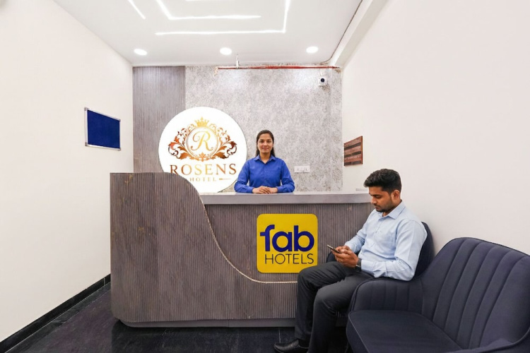 Fabhotel Rosens