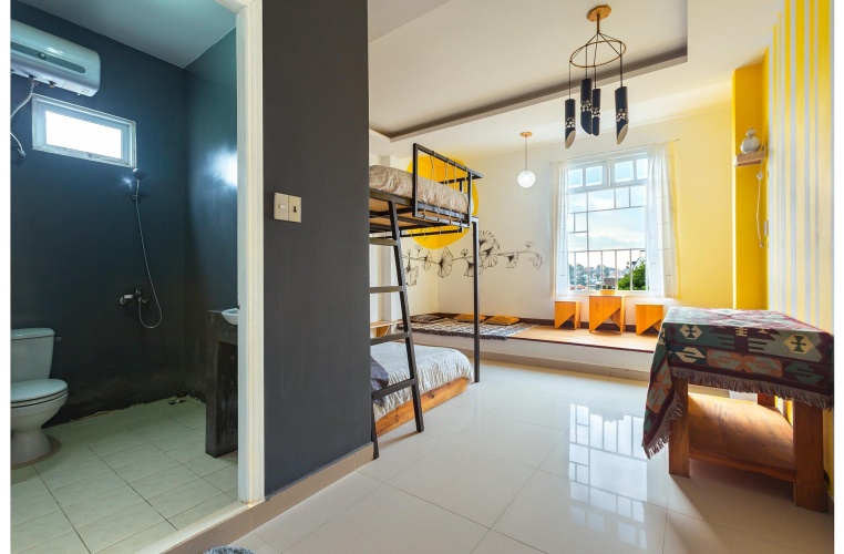 Deluxe Quadruple room