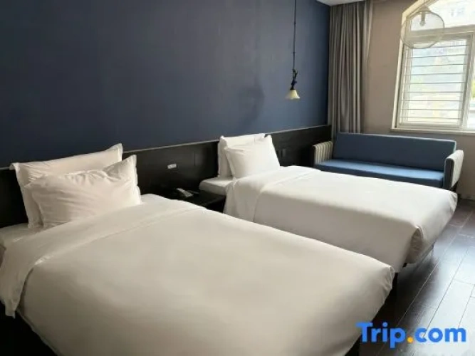 Business Twin room