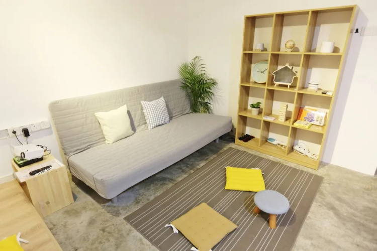 The Gatherings Place - Hostel